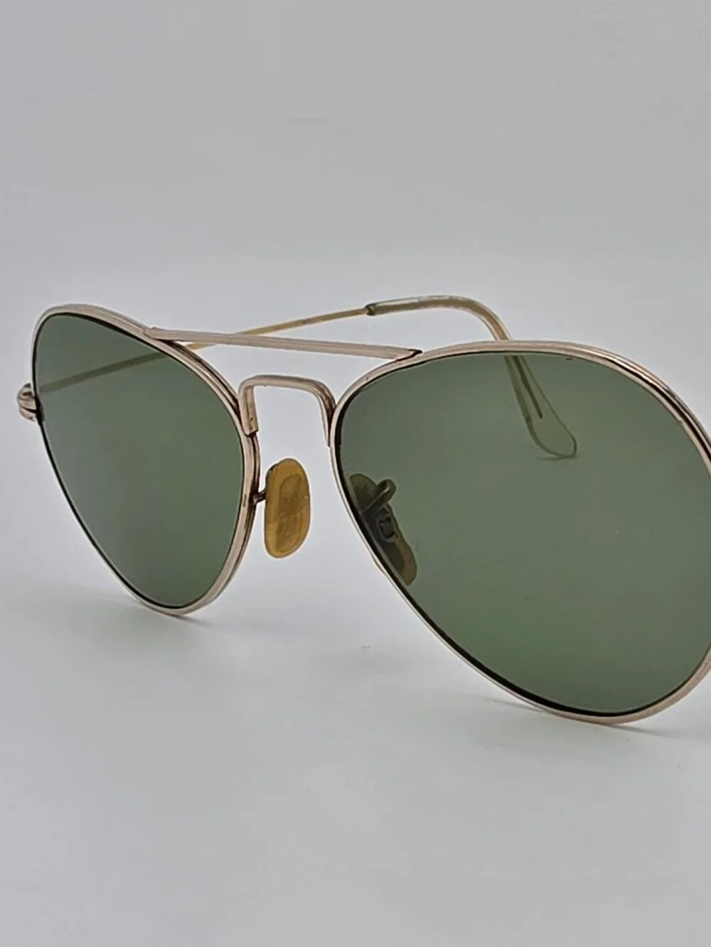 Continental Optical Company 1/10 12 G.F. Gold Frame Green Lens Avitor Sunglasses